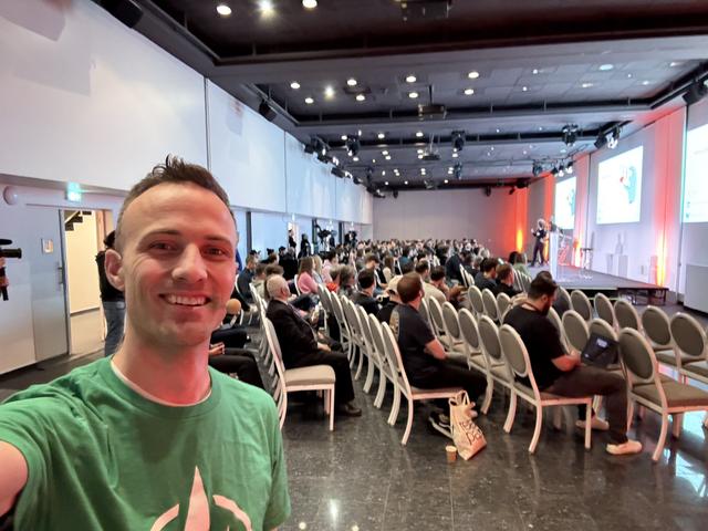 Kent C. Dodds minutes before going on stage at React Paris